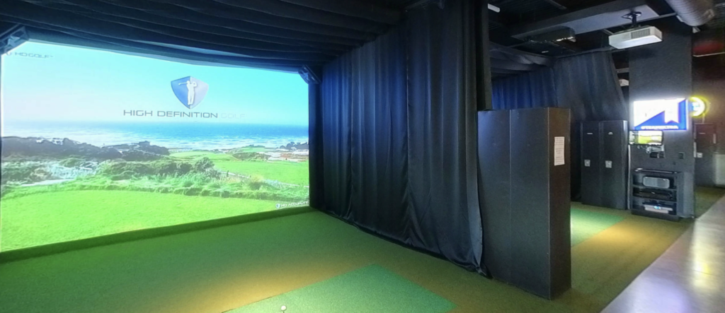indoor golf simulators in Des Moines